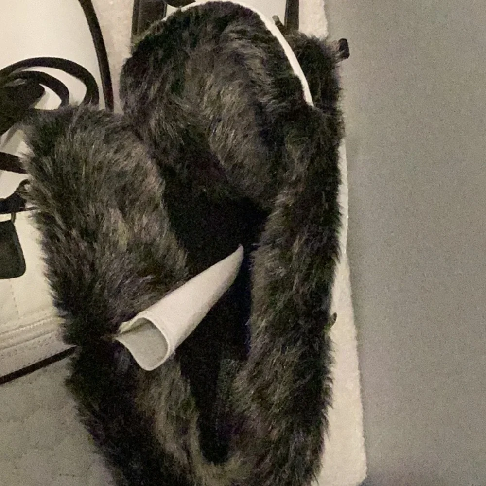 Totes Women's Winter & Rain Boots - Black and White - Picture 12 of 12